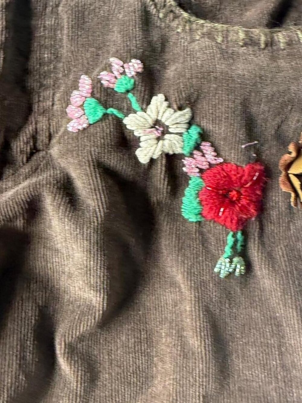 Brown corduroy D&G pants with stitching on pockets and embroidery on front - Picture 3 of 6